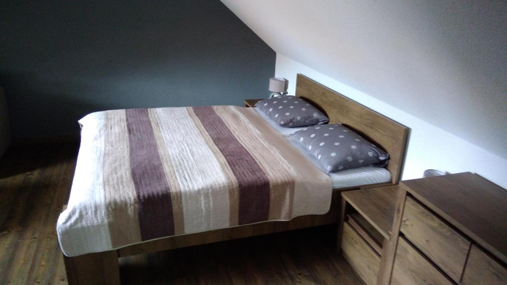 Apartman Route 18 Липтовски-Микулаш Экстерьер фото