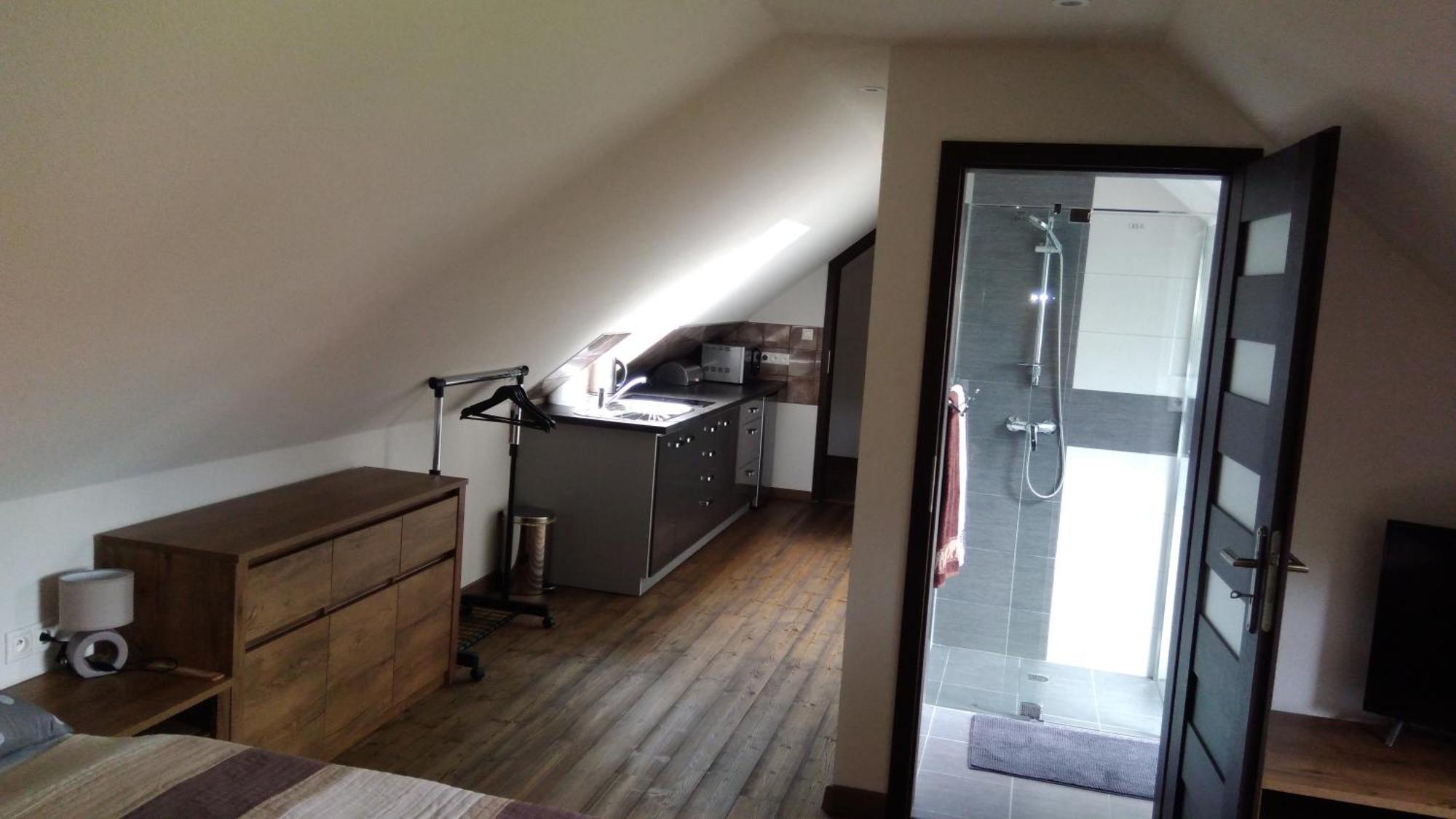 Apartman Route 18 Липтовски-Микулаш Экстерьер фото